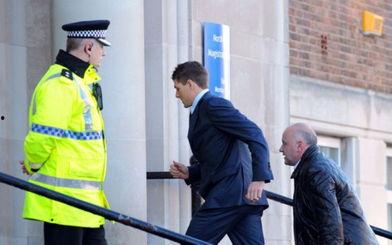 警察与当兵的打架视频,警察与当兵激烈对峙现场纪实